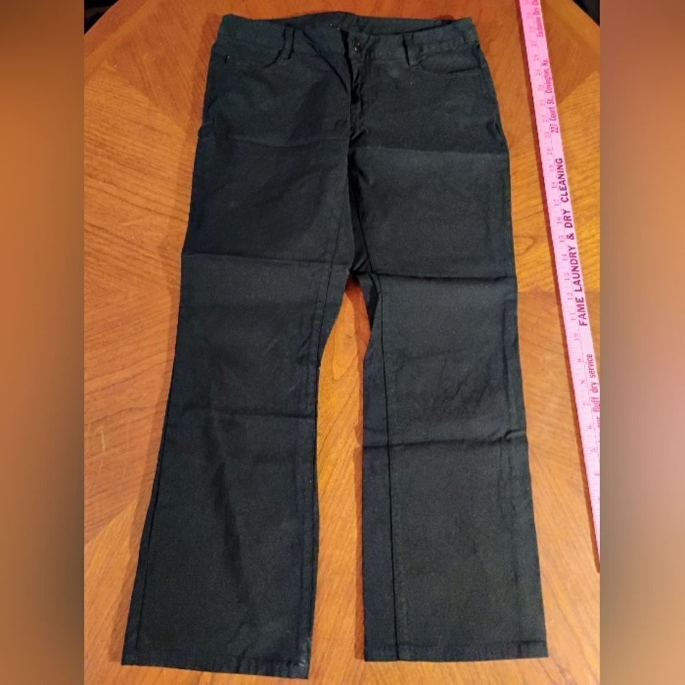 Black Pants by Express Stretch - Size: 1/2     (1134)
